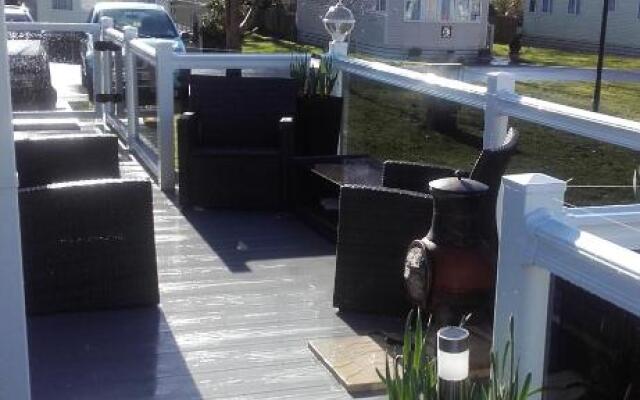 Luxury 6 berth lodge at Quince 10