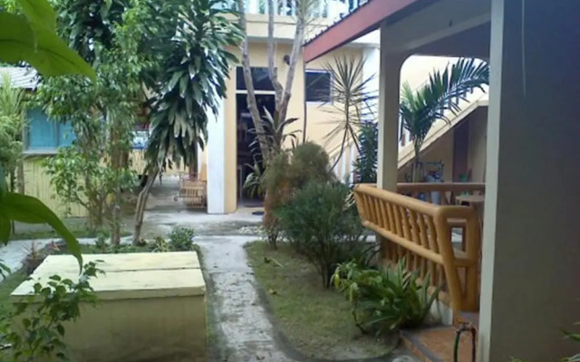 Randy's Bantayan Island Resort