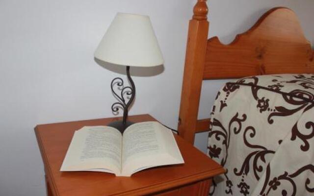 Pensión Algarrobeña