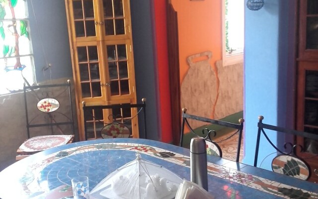 Casa de Marisela Colores