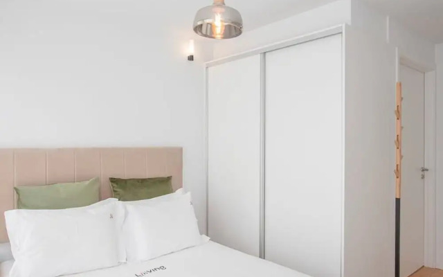 Liiiving in Porto - Modern Glam Apartment J