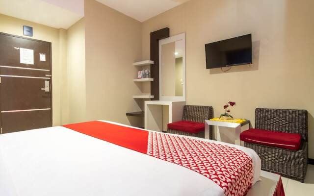 OYO 711 Salam Residence Syariah