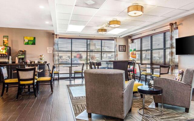 Quality Inn Airport I-240