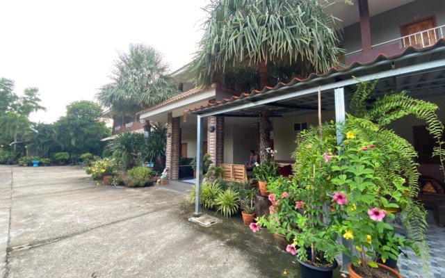 Mayuree Resort