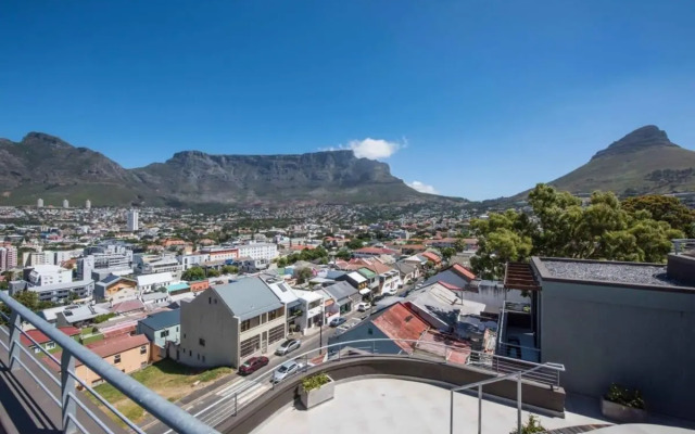 Spectacular Modern Apartment in Vibrant Bokaap