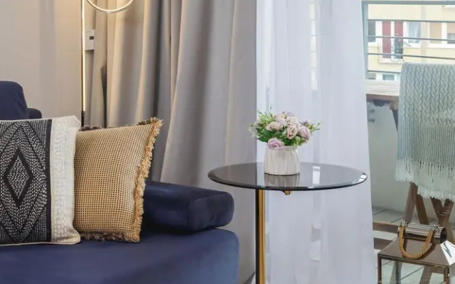 Sun Towers Lux by Renters Prestige