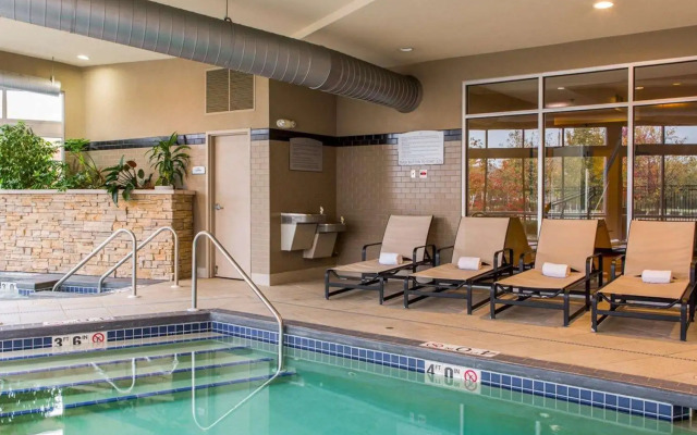 Cambria Suites Appleton