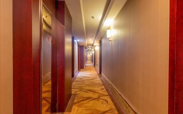 GreenTree Alliance Nanjing South Railway Station Mingfa Plaza Hotel