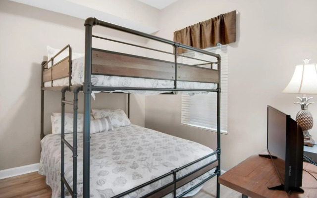 Grandview East 903