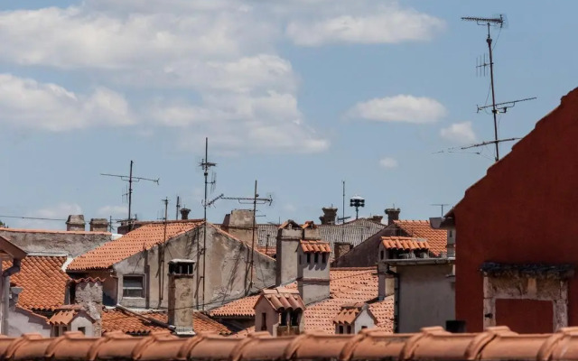 Four Corners Hostel