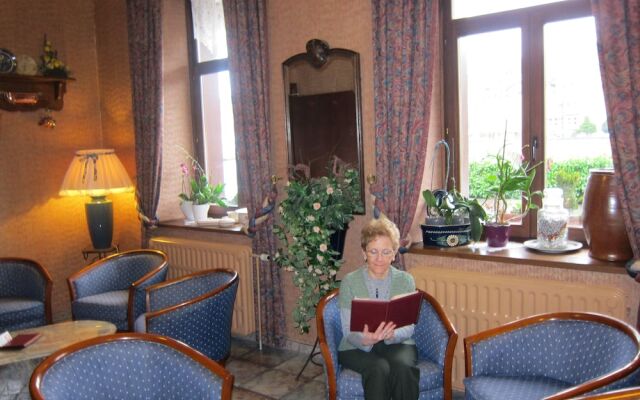 Hotel De France En Gaume