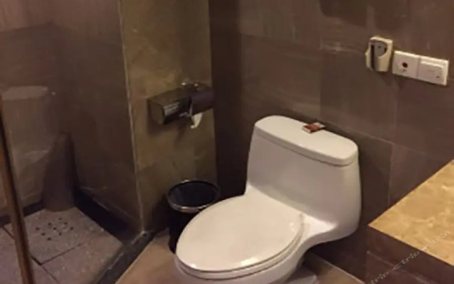 Huayu International Hotel