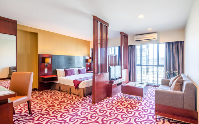Ming Garden Hotel and Residences