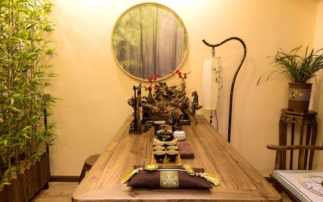 Hangzhou Lingyin No.53 Zen House
