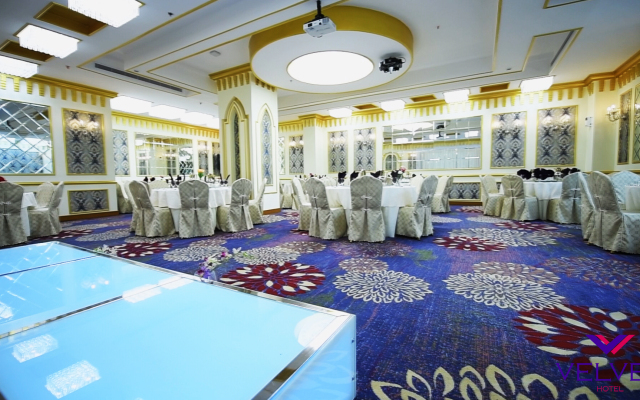 Velvet Hotel