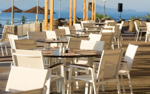 Grand Blue Beach Hotel