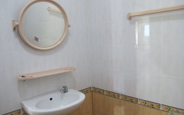 Vilai House