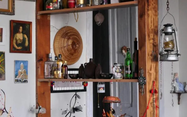 L House