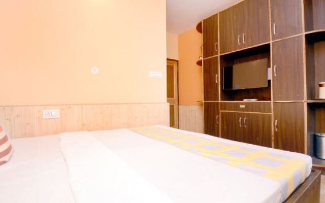 OYO Home 37291 Pine View Stuido Stay Kanlog