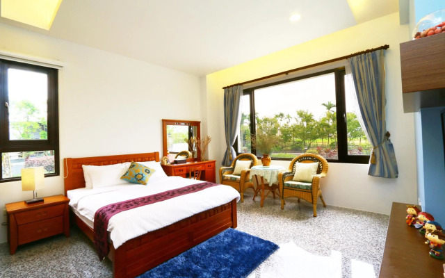 Sakura Love River Bed and Breakfast