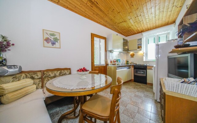 Apartment Akacija
