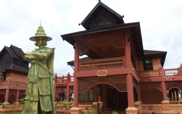 KMA Kaytumadi Hotel