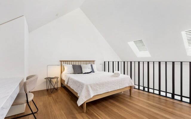 The Loft (I687)