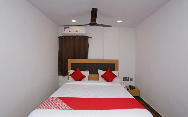Krishna Guest House by OYO