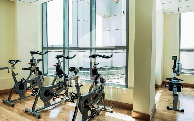 KOHH – 1BR in Bay Central