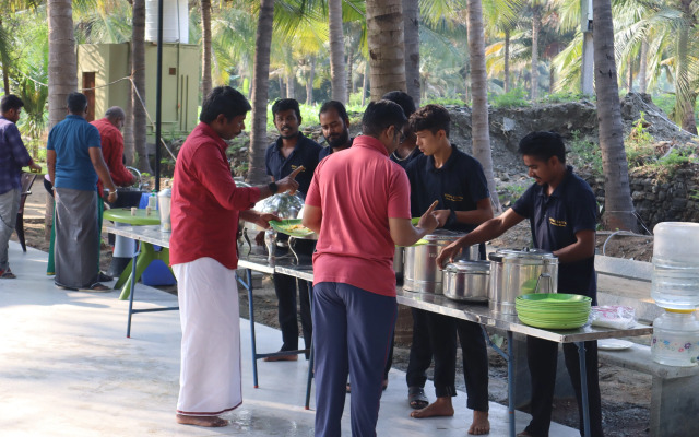Royal Castle Farm Stay Resort