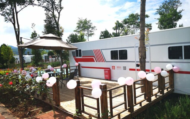 Micheng RV Lijiang Camping