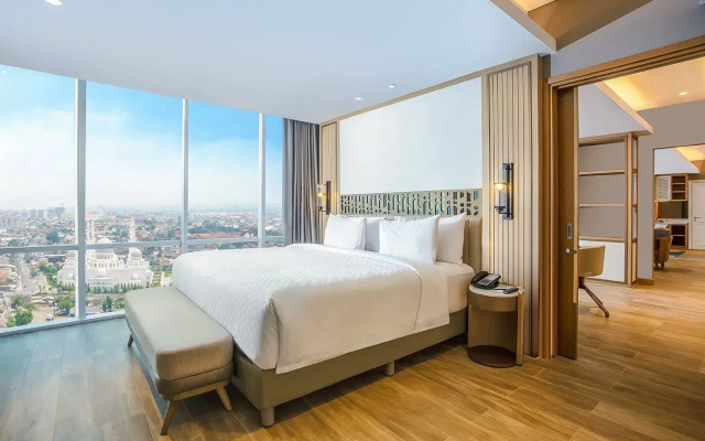 RedDoorz near Hartono Mall Solo