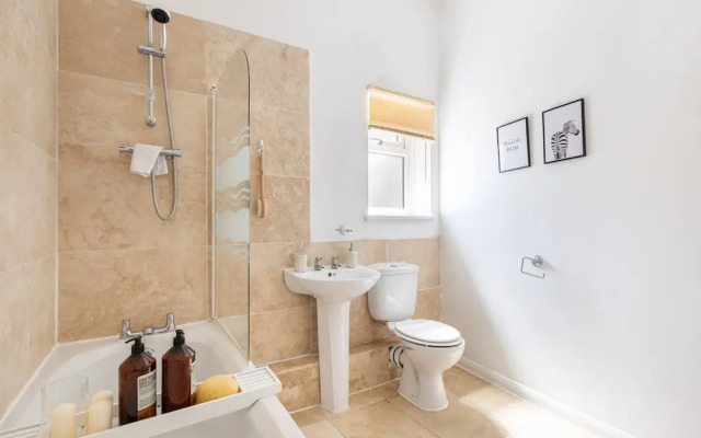 Host Stay High Street