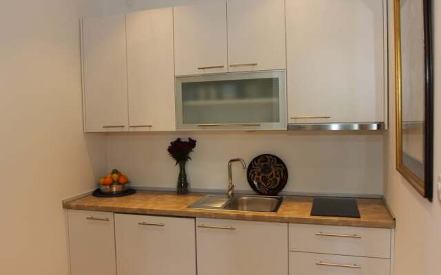 Apartment House Vitaic