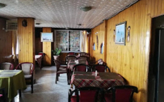 OYO 29777 Hotel Aliment