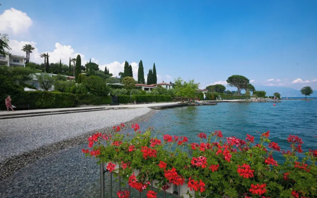 Ulivi House Private Pool & Lake View