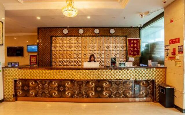 Donggang Hotel