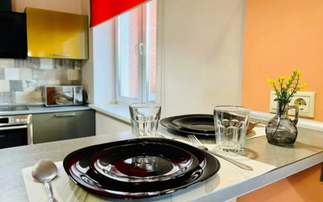 Диван и Чемодан на ул. Горский микрорайон, 11