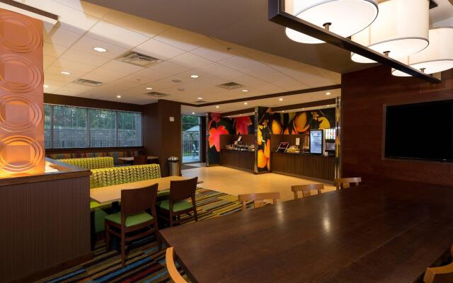 Fairfield Inn & Suites by Marriott Detroit Chesterfield