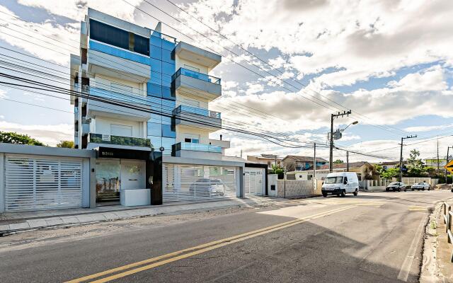 Apto amplo com suíte na praia do Santinho SBR304