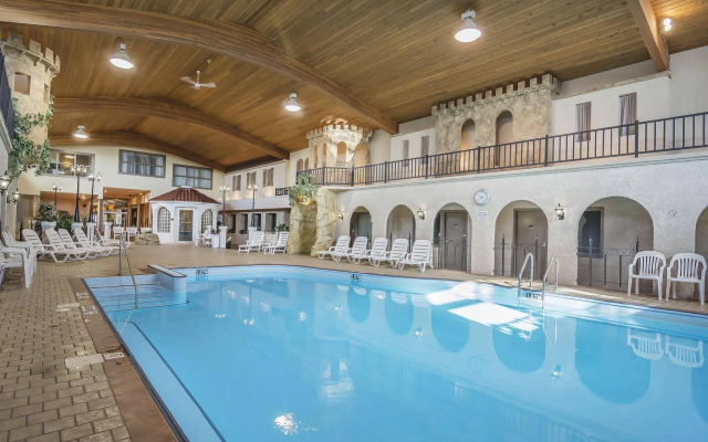 Quality Inn & Suites