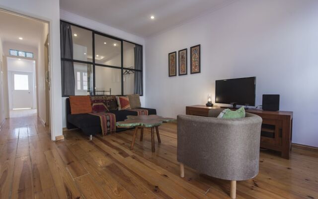 A Pearl in Graceland