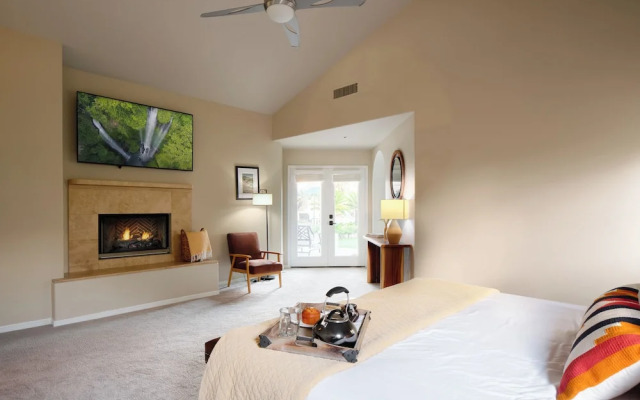 Luxury Mountain Estate-pool-spa-bbq+bar-fire pit