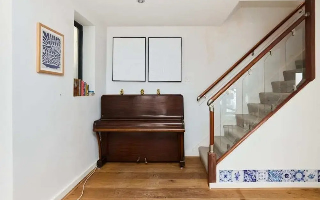 The Shoreditch Retreat - Inviting 2bdr Apartment