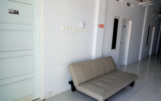 Hotel O Kost Nian Syariah Near SPBU Pertamina 74.91657 Mattirotasi Sidrap – Guest Rooms – Mattirotasi