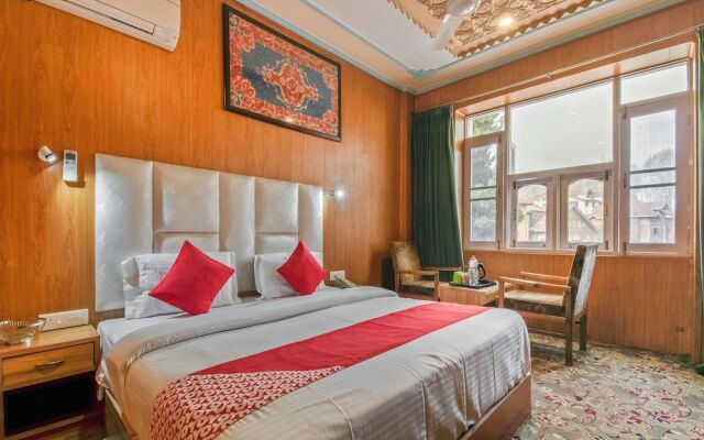 Snow Palace Hotel