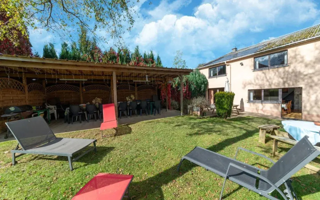 Holiday Home in Montleban With Sauna
