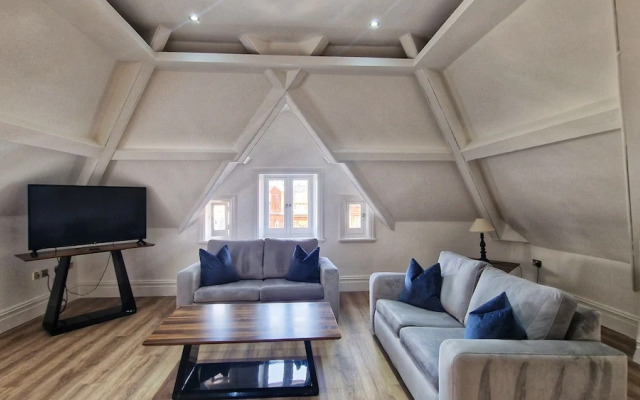 iStay Liverpool 1 Water Street Apartments