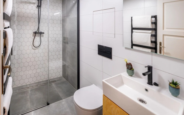 Mordecai Twelve Apartments by Adrez Living