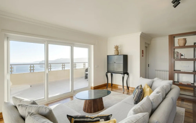 Coastline Arrabida Villa by Cadenzalux